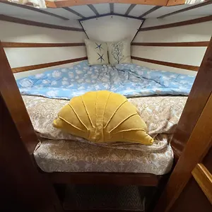  Hotel en barco Experience Fantastique De Berce Par La Pres De Barcelona